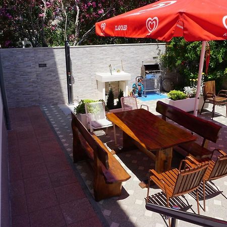 Spacious Comfort Apartment Duće Zewnętrze zdjęcie