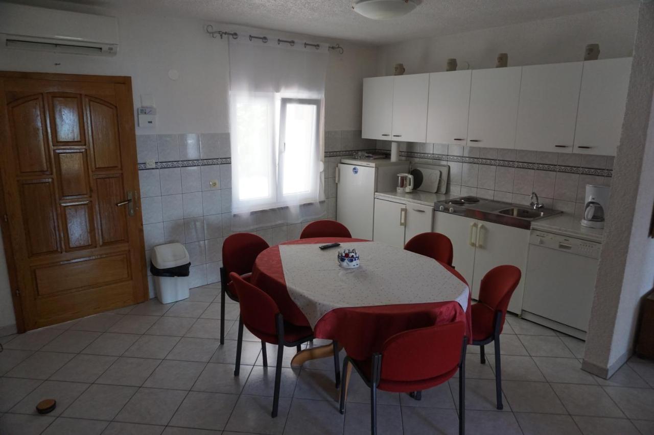 Spacious Comfort Apartment Duće Zewnętrze zdjęcie